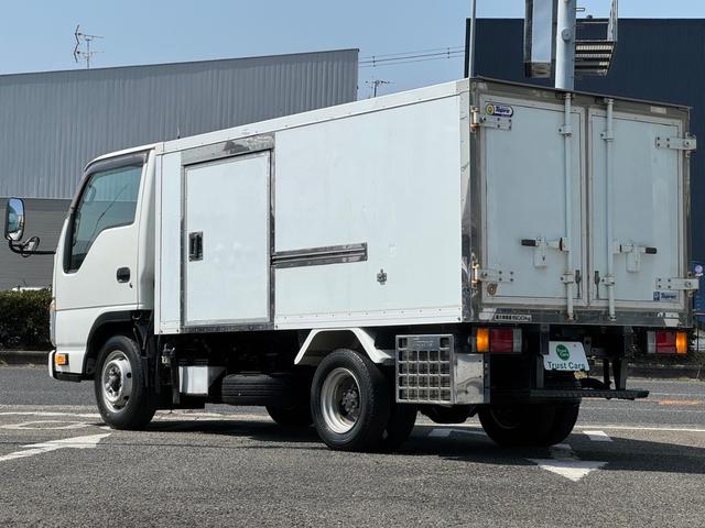 エルフトラック フルフラットロー　冷蔵冷凍車／－５℃／Ｔｏｐｒｅｃ製／ＥＴＣ／最積１５００ｋｇ／４ナンバーサイズ／５ｔ限定準中型可（5枚目）