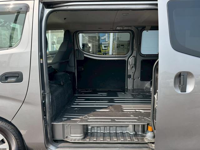 ＮＶ３５０キャラバンバン ロングＤＸターボ　／ＥＴＣ／３名乗車／最大積載量１２５０ｋｇ／普通免許／ＣａｒＰｌａｙ／ＡｎｄｒｏｉｄＡｕｔｏ／バックカメラ（61枚目）