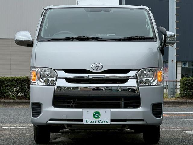 ハイエースバン ロングＤＸ　ＧＬパッケージ　ＥＴＣ／ＴＳＳ／６ＡＴ／ＬＥＤヘッド／バックカメラ／禁煙車／地デジ／ナビ／Ｂｌｕｅｔｏｏｔｈ／６名乗車／最大積載量１１５０ｋｇ（8枚目）
