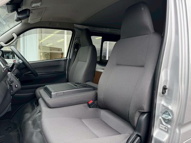 ハイエースバン ロングＤＸ　ＧＬパッケージ　ＥＴＣ／ＴＳＳ／６ＡＴ／ＬＥＤヘッド／バックカメラ／禁煙車／地デジ／ナビ／Ｂｌｕｅｔｏｏｔｈ／６名乗車／最大積載量１１５０ｋｇ（32枚目）