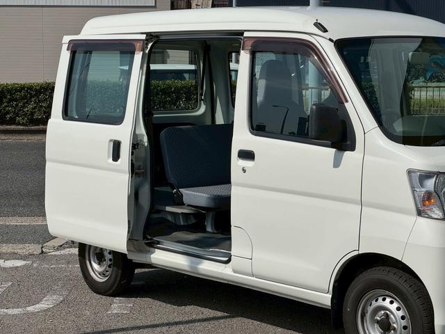 ハイゼットカーゴ スペシャル　４ＷＤ／禁煙車／キーレス／４ＡＴ／エアコン／（11枚目）