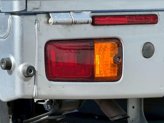 ハイゼットトラック ジャンボＳＡＩＩＩｔ　ＬＥＤヘッドライト／ナビ／ドラレコ／５ＭＴ／キーレス（23枚目）