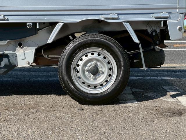 ハイゼットトラック ジャンボＳＡＩＩＩｔ　ＬＥＤヘッドライト／ナビ／ドラレコ／５ＭＴ／キーレス（28枚目）