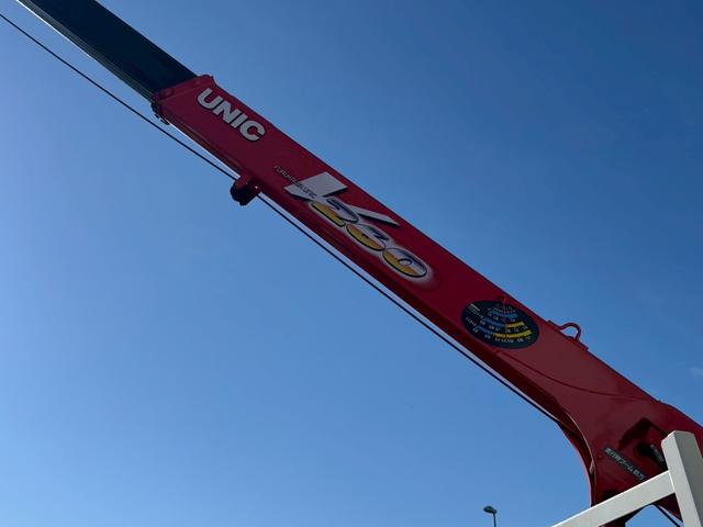 ＮＴ４５０アトラス ロングワイドＤＸ　ロングワイド／古河ユニック製３段クレーン／キーレス／最大積載量２ｔ／ＥＴＣ／準中型免許対応／３名乗車（29枚目）