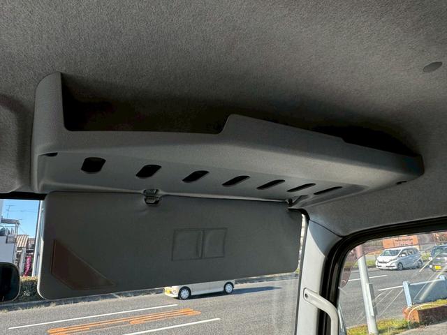 ＮＴ４５０アトラス ロングワイドＤＸ　ロングワイド／古河ユニック製３段クレーン／キーレス／最大積載量２ｔ／ＥＴＣ／準中型免許対応／３名乗車（56枚目）