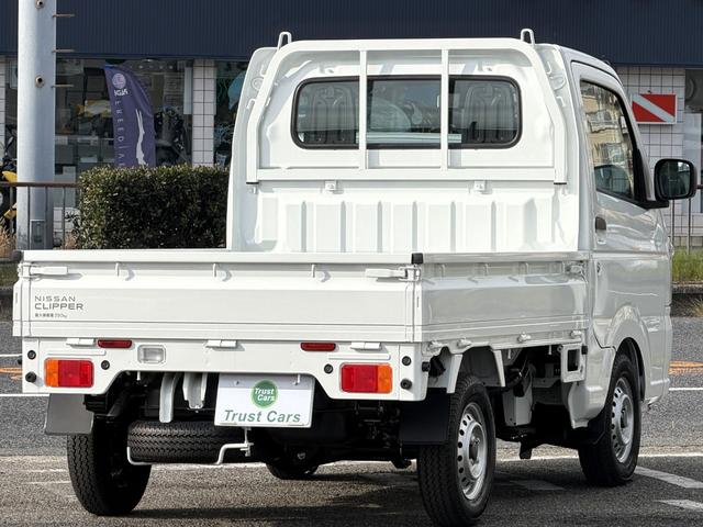 クリッパートラック DX セーフティパッケージ 届出済み未使用車/4速AT/パワステ/エアバック/パワーウインドウ/オートライト/クリアランスソナー/レーンキープ/アイドリングストップ/荷台スペース 長さ200cm 幅140cm 高さ28cm(7枚目)