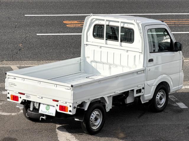 クリッパートラック DX セーフティパッケージ 届出済み未使用車/4速AT/パワステ/エアバック/パワーウインドウ/オートライト/クリアランスソナー/レーンキープ/アイドリングストップ/荷台スペース 長さ200cm 幅140cm 高さ28cm(15枚目)