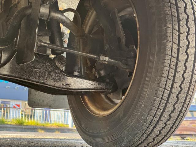 バネットトラック スーパーローDX /最大積載量850kg/5速MT/シングルタイヤ/荷台寸法 長さ247cm幅159cm高さ33cm/普通免許対応(31枚目)