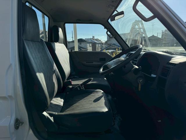 バネットトラック スーパーローDX /最大積載量850kg/5速MT/シングルタイヤ/荷台寸法 長さ247cm幅159cm高さ33cm/普通免許対応(34枚目)