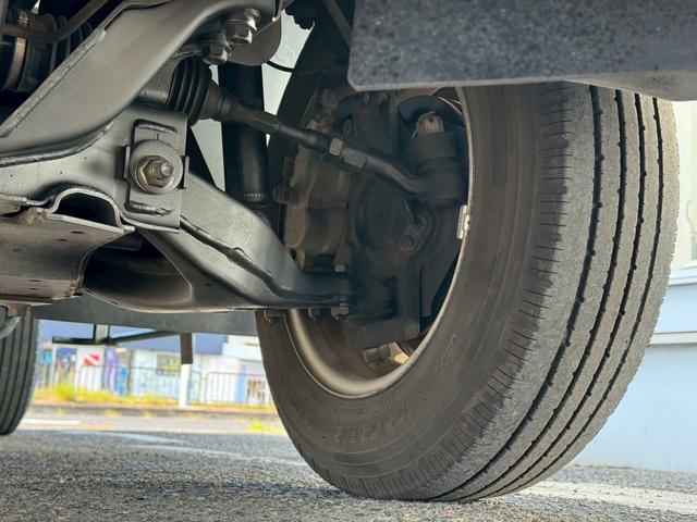 アトラストラック 　ドライバン／準中型（５ｔ限定）対応／バックカメラ／ラッシングレール／積載１．１ｔ／３名乗車／荷室寸法　長さ３３０ｃｍ幅１７９ｃｍ高さ２０２ｃｍ（28枚目）