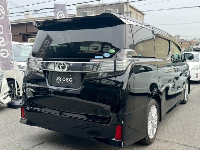 ヴェルファイア ２．５Ｚ　Ａエディション　アルパインナビ・バックカメラ・フリップダウンモニター・ＥＴＣ・ドライブレコーダー・両側電動スライドドア・ステアリングスイッチ・パワーステアリング・パワーウインド（12枚目）