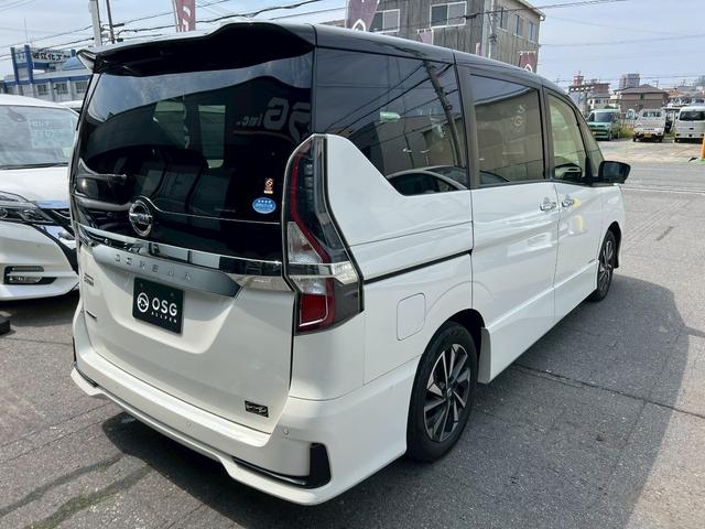 セレナ ハイウェイスターＶ　後期型・アラウンドビューモニター・純正１０インチナビ・フルセグＴＶ・純正１１インチフリップダウンモニター・プロパイロット（12枚目）