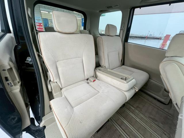 セレナ ハイウェイスター　純正ナビ・バックカメラ・ＥＴＣ・キーレス・ＴＶ・オートライト・電動格納ミラー・パワーウインド・パワーステアリング・ＣＤ／ＤＶＤ・ＡＢＳ・盗難防止装置・運転席／助手席エアバック・オートエアコン（12枚目）