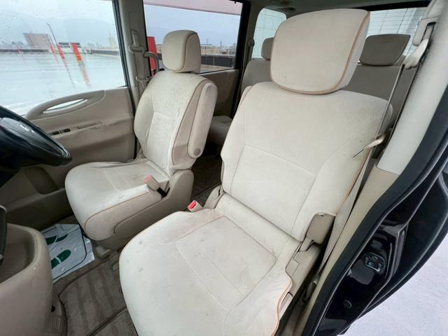 セレナ ハイウェイスター　純正ナビ・バックカメラ・ＥＴＣ・キーレス・ＴＶ・オートライト・電動格納ミラー・パワーウインド・パワーステアリング・ＣＤ／ＤＶＤ・ＡＢＳ・盗難防止装置・運転席／助手席エアバック・オートエアコン（25枚目）