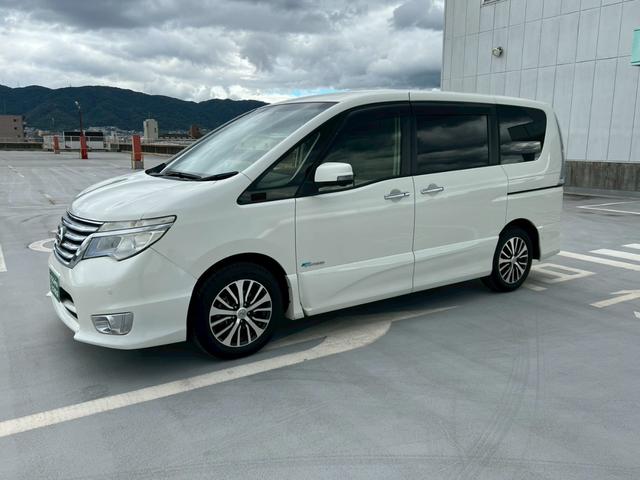 セレナ ハイウェイスター　Ｖセレクション＋セーフティ　ＳＨＶ　両側パワースライドドア・地デジ対応ナビフルセグ・バックカメラ・スマートキー・プッシュスタート・全方位カメラ・後席エアコン・ＥＴＣ・Ｂｌｕｅｔｏｏｔｈ対応・オートエアコン・オートライト（29枚目）