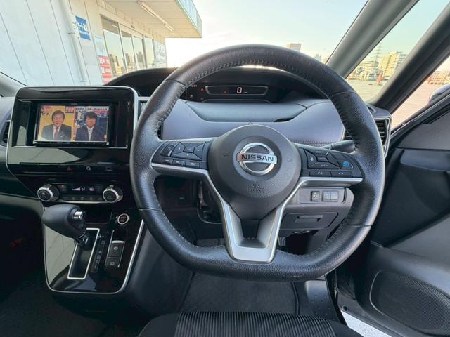 セレナ ハイウェイスターＶ　社外ナビ・プロパイロット・アラウンドビューモニター・パーキングアシスト・両側電動スライドドア・Ｂｌｕｅｔｏｏｔｈ・ＴＶ・バックカメラ・ＥＴＣ・純正アルミホイール・ステアリングスイッチ（67枚目）