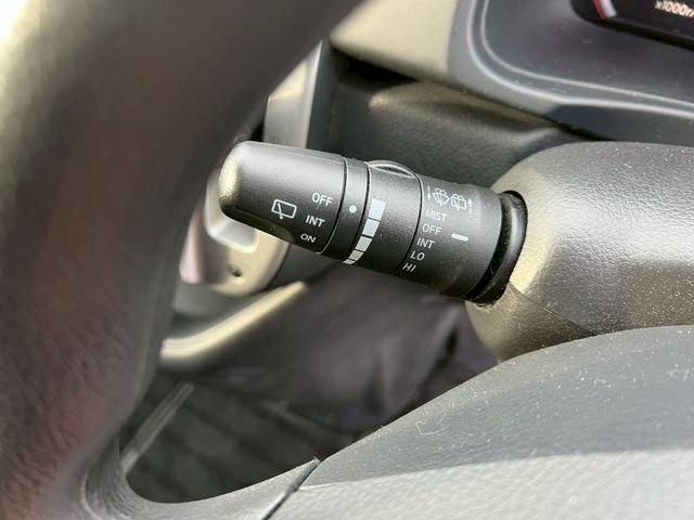 セレナ ２０Ｓ　Ｖセレクション　純正ナビ・Ｂｌｕｅｔｏｏｔｈ・バックカメラ・ＴＶ・オートライト・電動格納ミラー・ＥＴＣ・キーレス・パワーウインド・パワーステアリング・オートエアコン・純正ホイール・ＦＭ／ＡＭ（38枚目）