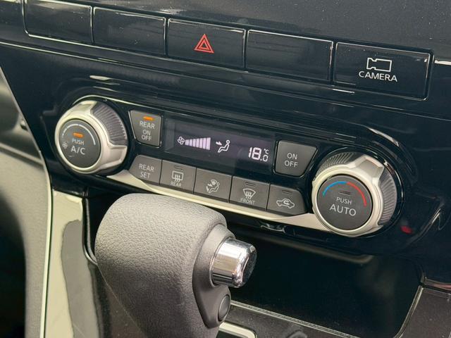 セレナ ハイウェイスターV 純正ナビ・フルセグTV・ドライブレコーダー・両側電動スライドドア・コーナーセンサー・電動格納ミラー・スマートキー・純正ホイール・パワーステアリング・パワーウインド・ステアリングスイッチ(9枚目)