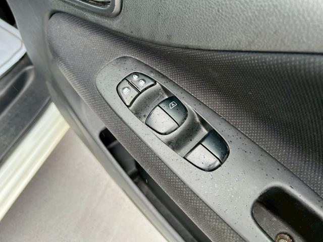 セレナ ハイウェイスター Vセレクション+セーフティ SHV 両側電動スライドドア・フルセグTV・Bluetooth・バックカメラ・アラウンドビューモニター・フリップダウンモニター・ステアリングスイッチ・スマートキー・レーンキープ・衝突軽減ブレーキ(27枚目)