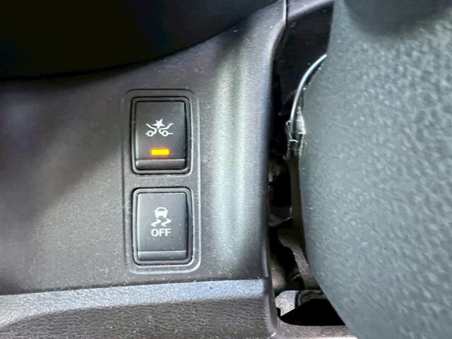 セレナ ハイウェイスター Vセレクション 純正ナビ・Bluetooth・TV・バックカメラ・フリップダウンモニター・両側電動スライドドア・電動格納ミラー・パーキングアシスト・アラウンドビューモニター・衝突軽減ブレーキ・クルーズコントロール(14枚目)