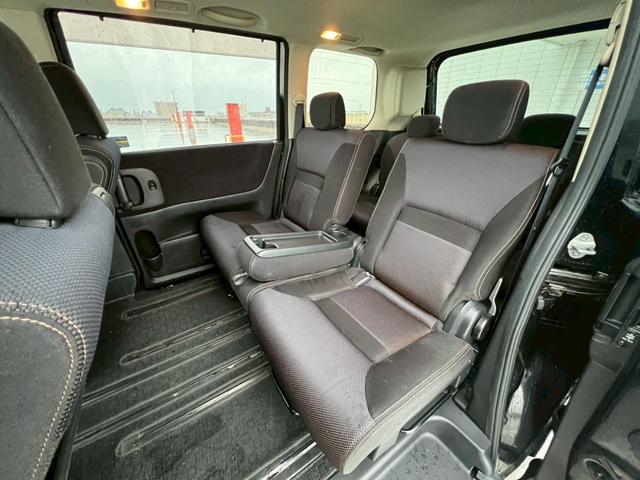 セレナ ハイウェイスター　純正ナビ・ＴＶ・フリップダウンモニター・電動リアゲート・ドライブレコーダー・バックカメラ・ＥＴＣ・ステアリングスイッチ・パワーウインド・キーレス・電動格納ミラー・パワステ（45枚目）