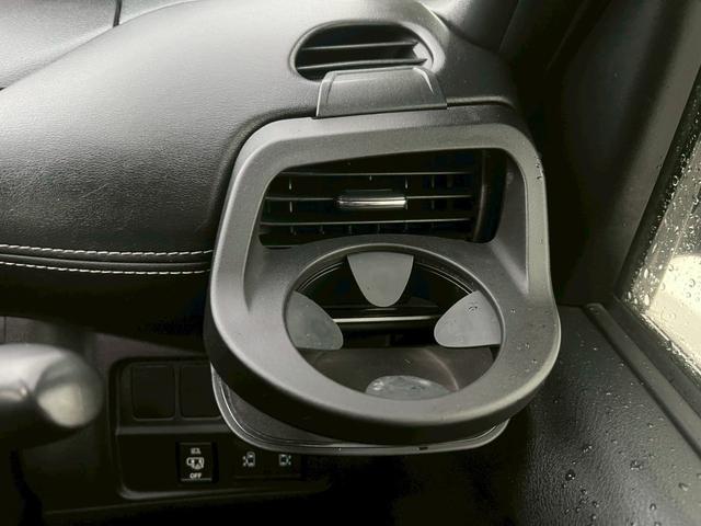 セレナ ハイウェイスター Vセレクション 純正ナビ・両側電動スライドドア・ドライブレコーダー・アラウンドビューモニター・パーキングアシスト・コーナーセンサー・バックカメラ・フルセグTV・純正アルミホイール・ETC・クルコン(49枚目)