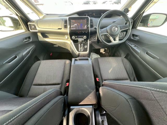 セレナ ハイウェイスター 両側電動スライドドア・パーキングアシスト・レーンキープアシスト・フリップダウンモニター・アラウンドビューモニター・純正ナビ・ドライブレコーダー・ETC・衝突軽減ブレーキ・ルーフキャリア(6枚目)