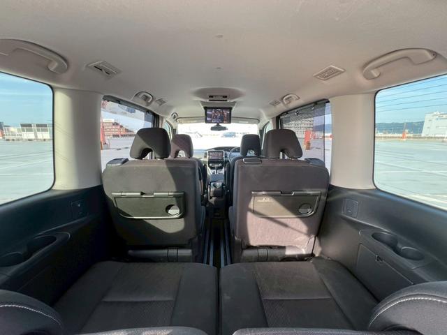 セレナ ハイウェイスター 両側電動スライドドア・パーキングアシスト・レーンキープアシスト・フリップダウンモニター・アラウンドビューモニター・純正ナビ・ドライブレコーダー・ETC・衝突軽減ブレーキ・ルーフキャリア(21枚目)