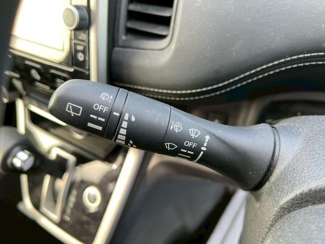 セレナ ハイウェイスター 両側電動スライドドア・パーキングアシスト・レーンキープアシスト・フリップダウンモニター・アラウンドビューモニター・純正ナビ・ドライブレコーダー・ETC・衝突軽減ブレーキ・ルーフキャリア(24枚目)