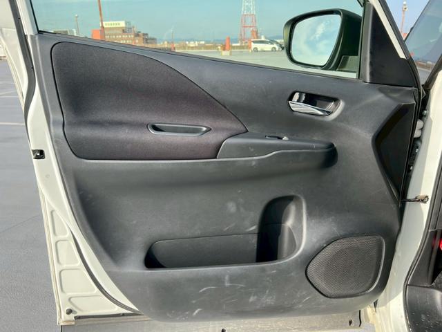 セレナ ハイウェイスター 両側電動スライドドア・パーキングアシスト・レーンキープアシスト・フリップダウンモニター・アラウンドビューモニター・純正ナビ・ドライブレコーダー・ETC・衝突軽減ブレーキ・ルーフキャリア(28枚目)