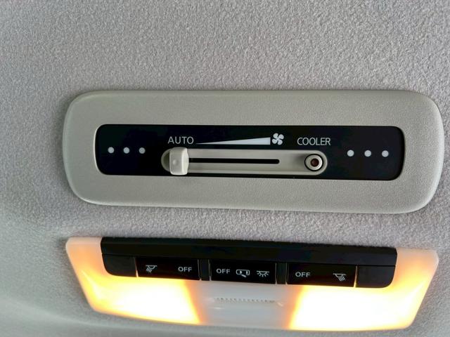 セレナ ハイウェイスター 両側電動スライドドア・パーキングアシスト・レーンキープアシスト・フリップダウンモニター・アラウンドビューモニター・純正ナビ・ドライブレコーダー・ETC・衝突軽減ブレーキ・ルーフキャリア(29枚目)