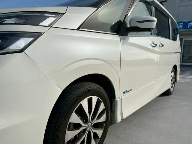 セレナ ハイウェイスター 両側電動スライドドア・パーキングアシスト・レーンキープアシスト・フリップダウンモニター・アラウンドビューモニター・純正ナビ・ドライブレコーダー・ETC・衝突軽減ブレーキ・ルーフキャリア(73枚目)