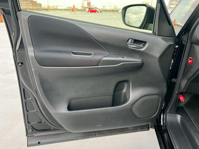 セレナ ハイウェイスター　Ｖセレクション　両側電動スライドドア・ナビ・フルセグＴＶ・フリップダウンモニター・レーンキープ・パーキングアシスト・アラウンドビューモニター・バックカメラ・ＥＴＣ・クルーズコントロール（40枚目）