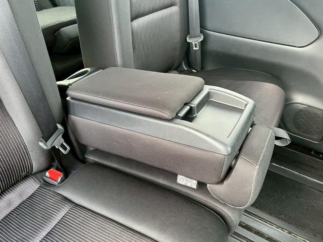 セレナ ハイウェイスター　Ｖセレクション　両側電動スライドドア・ナビ・フルセグＴＶ・フリップダウンモニター・レーンキープ・パーキングアシスト・アラウンドビューモニター・バックカメラ・ＥＴＣ・クルーズコントロール（42枚目）