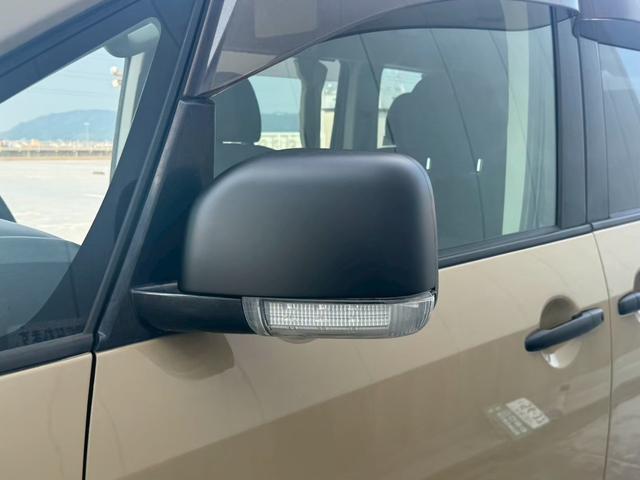 デリカD:5 G ナビパッケージ 全塗装済・オリジナルツートンカラー・両側パワースライドドア・地デジ対応ナビ・バックカメラ・ドライブレコーダー・ビルトインETC・切替式4DW・BluetoothAudio対応・後部座席エアコン・(8枚目)