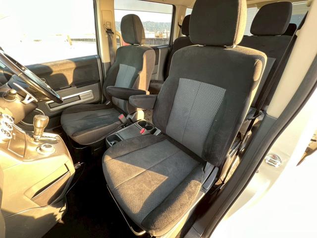 デリカD:5 G ナビパッケージ 全塗装済・オリジナルツートンカラー・両側パワースライドドア・地デジ対応ナビ・バックカメラ・ドライブレコーダー・ビルトインETC・切替式4DW・BluetoothAudio対応・後部座席エアコン・(61枚目)