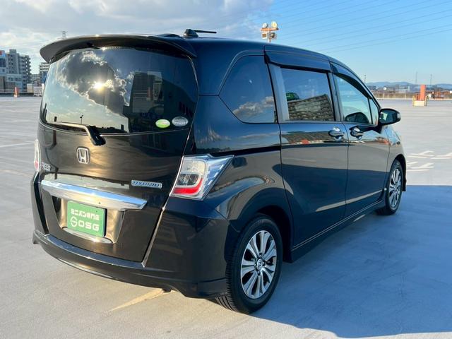 フリードハイブリッド ジャストセレクション バックモニター・両側パワースライドドア・地デジ対応ナビ・クルーズコントロール・ビルトインETC・アルパイン後席モニター・スマートキー・黒半皮シート・HDDナビ・(62枚目)