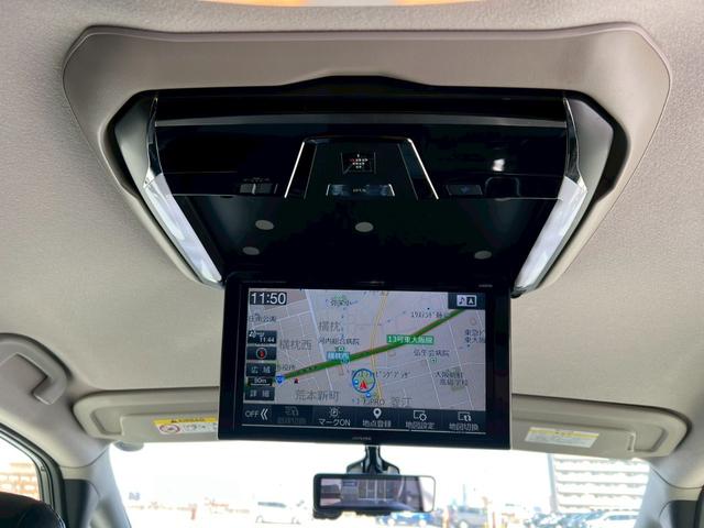 セレナ ハイウェイスター　Ｖセレクション　クルーズコントロール・ＢｌｕｅｔｏｏｔｈＡｕｄｉｏ対応・バックモニター・ビルトインＥＴＣ・プッシュスタート・後部座席エアコン・後部座席モニター・ドライブレコーダー両側パワースライドドア（12枚目）