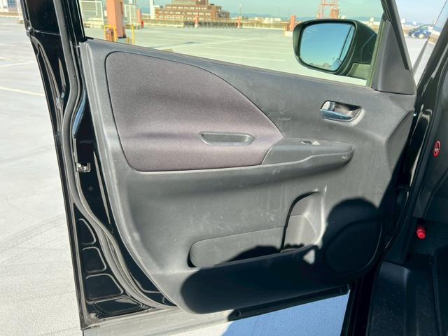 セレナ ハイウェイスター　Ｖセレクション　クルーズコントロール・ＢｌｕｅｔｏｏｔｈＡｕｄｉｏ対応・バックモニター・ビルトインＥＴＣ・プッシュスタート・後部座席エアコン・後部座席モニター・ドライブレコーダー両側パワースライドドア（40枚目）