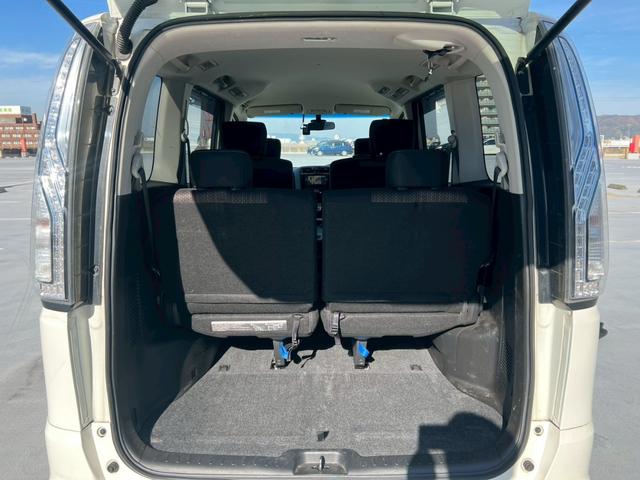 この価格でこの装備！お得感のある人気車両。