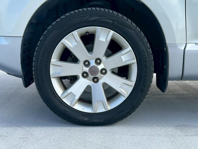 デリカＤ：５ Ｇ　パワーパッケージ　ビルトインＥＴＣ・ＢｌｕｅｔｏｏｔｈＡｕｄｉｏ対応・バックモニター・クルーズコントロール・３列シート・地デジ対応ナビ・片側パワースライドドア・社外ナビ・フルセグＴＶ・ＳＤナビ（60枚目）