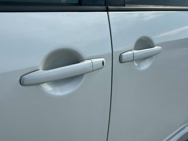 デリカＤ：５ Ｇ　パワーパッケージ　ビルトインＥＴＣ・ＢｌｕｅｔｏｏｔｈＡｕｄｉｏ対応・バックモニター・クルーズコントロール・３列シート・地デジ対応ナビ・片側パワースライドドア・社外ナビ・フルセグＴＶ・ＳＤナビ（76枚目）