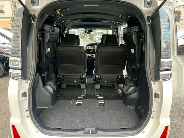 ヴォクシー ＺＳ　煌　純正ナビ・両側電動スライドドア・フルセグＴＶ・バックカメラ・Ｂｌｕｅｔｏｏｔｈ・ＥＴＣ・ドライブレコーダー・オートライト・スマートキー・アイドリングストップ・純正アルミホイール・クルコン（30枚目）