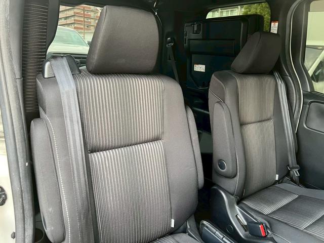 ヴォクシー ＺＳ　煌　純正ナビ・両側電動スライドドア・フルセグＴＶ・バックカメラ・Ｂｌｕｅｔｏｏｔｈ・ＥＴＣ・ドライブレコーダー・オートライト・スマートキー・アイドリングストップ・純正アルミホイール・クルコン（36枚目）