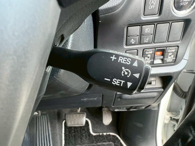 ヴォクシー ＺＳ　煌　純正ナビ・両側電動スライドドア・フルセグＴＶ・バックカメラ・Ｂｌｕｅｔｏｏｔｈ・ＥＴＣ・ドライブレコーダー・オートライト・スマートキー・アイドリングストップ・純正アルミホイール・クルコン（41枚目）