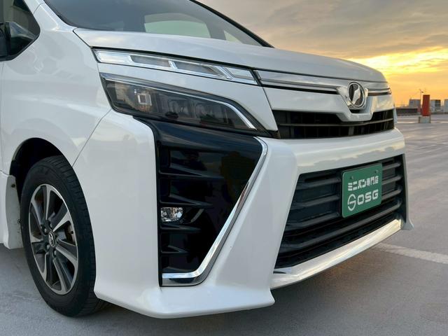 ヴォクシー ＺＳ　煌　純正ナビ・両側電動スライドドア・フルセグＴＶ・バックカメラ・Ｂｌｕｅｔｏｏｔｈ・ＥＴＣ・ドライブレコーダー・オートライト・スマートキー・アイドリングストップ・純正アルミホイール・クルコン（69枚目）