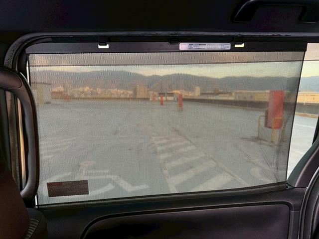 ヴォクシー ＺＳ　煌　両側電動スライドドア・フリップダウンモニター・フルセグＴＶ・バックカメラ・Ｂｌｕｅｔｏｏｔｈ・ドライブレコーダー・ＥＴＣ・クルーズコントロール・アイドリングストップ・オートライト（18枚目）