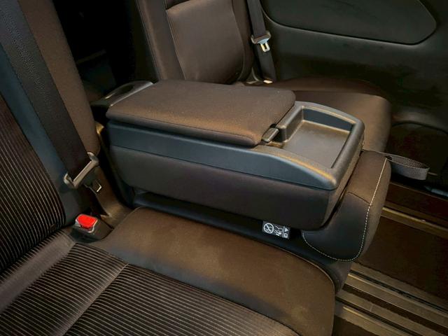 セレナ ハイウェイスター　プロパイロットエディション　プロパイロット・フリップダウンモニター・バックカメラ・両側電動スライドドア・純正ナビ・バックカメラ・ドライブレコーダー・ＥＴＣ・衝突軽減ブレーキ・フォグランプ（14枚目）