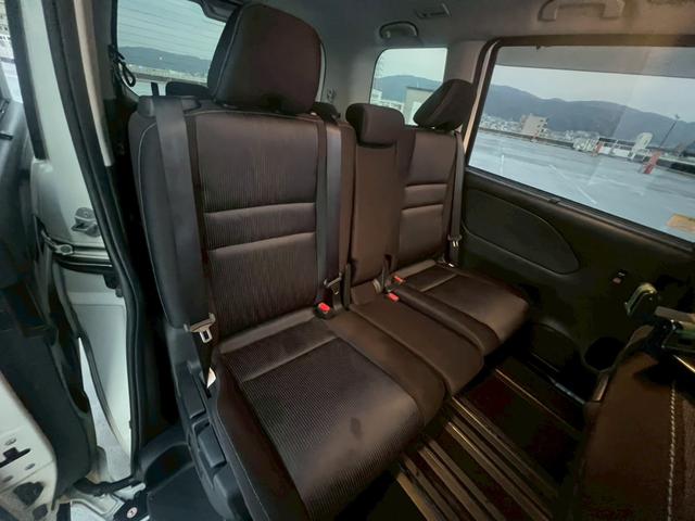 セレナ ハイウェイスター　プロパイロットエディション　プロパイロット・フリップダウンモニター・バックカメラ・両側電動スライドドア・純正ナビ・バックカメラ・ドライブレコーダー・ＥＴＣ・衝突軽減ブレーキ・フォグランプ（15枚目）