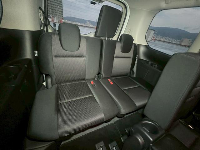 セレナ ハイウェイスター　プロパイロットエディション　プロパイロット・フリップダウンモニター・バックカメラ・両側電動スライドドア・純正ナビ・バックカメラ・ドライブレコーダー・ＥＴＣ・衝突軽減ブレーキ・フォグランプ（16枚目）